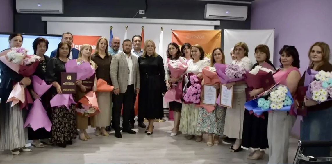 Сегодня в Молодежном центре состоялось торжественное мероприятие, посвящённое Дню медицинского работника.