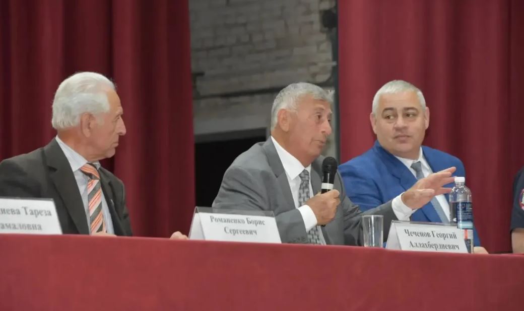 ПОМНИТЬ О ПРОШЛОМ, ЖИТЬ НАСТОЯЩИМ, ДУМАТЬ О БУДУЩЕМ!